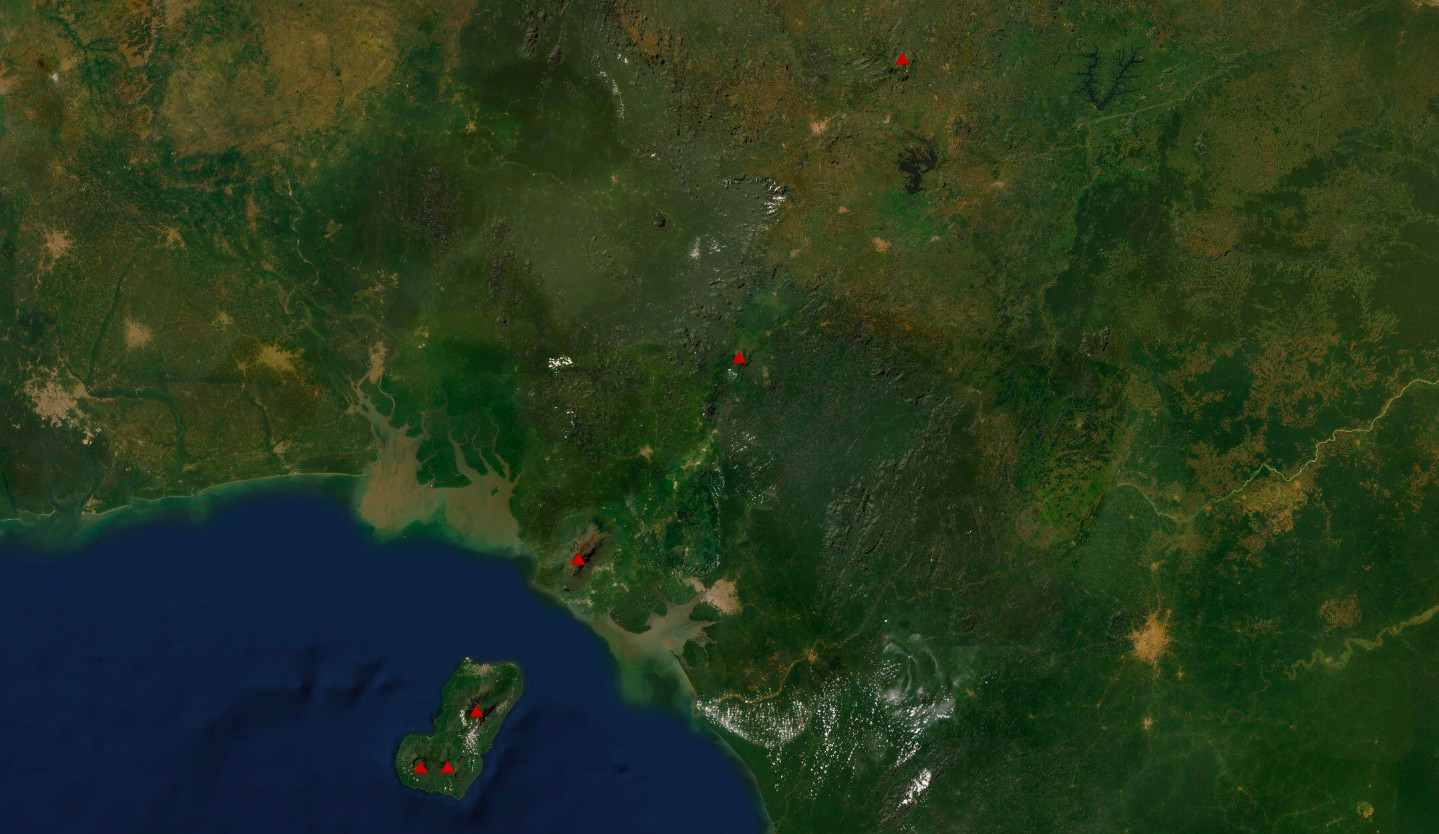 hot spot volcanoes alignement in Cameroun