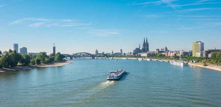 Picture of Cologne and the Rhine river