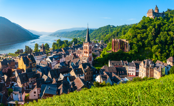 Picture of the town of Bacharach in the Romantic Rhine region